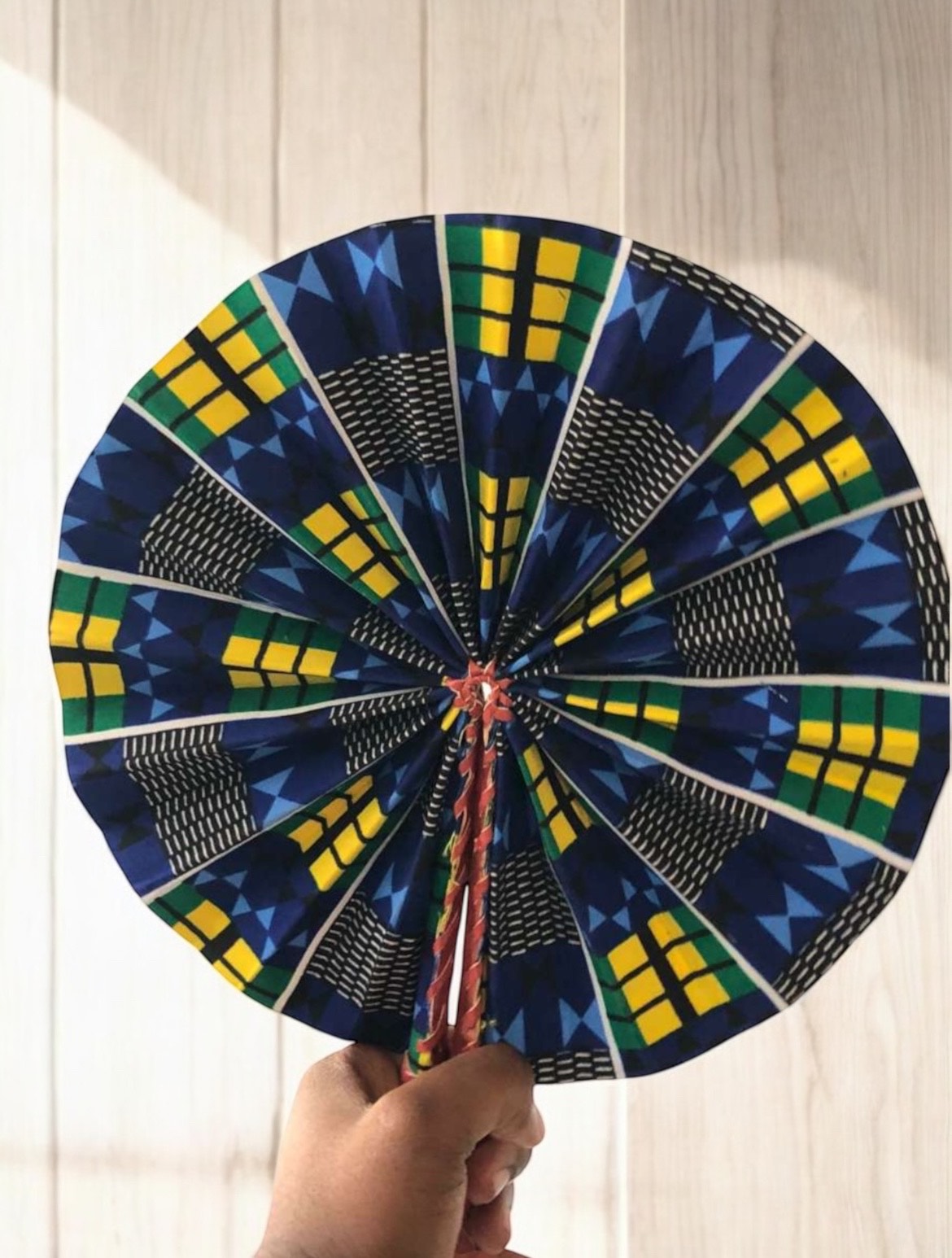 Eventail pliable